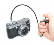 Спусковой тросик для фотоаппаратов Fuji X100 X10 Nikon F3 F4 (70 см)